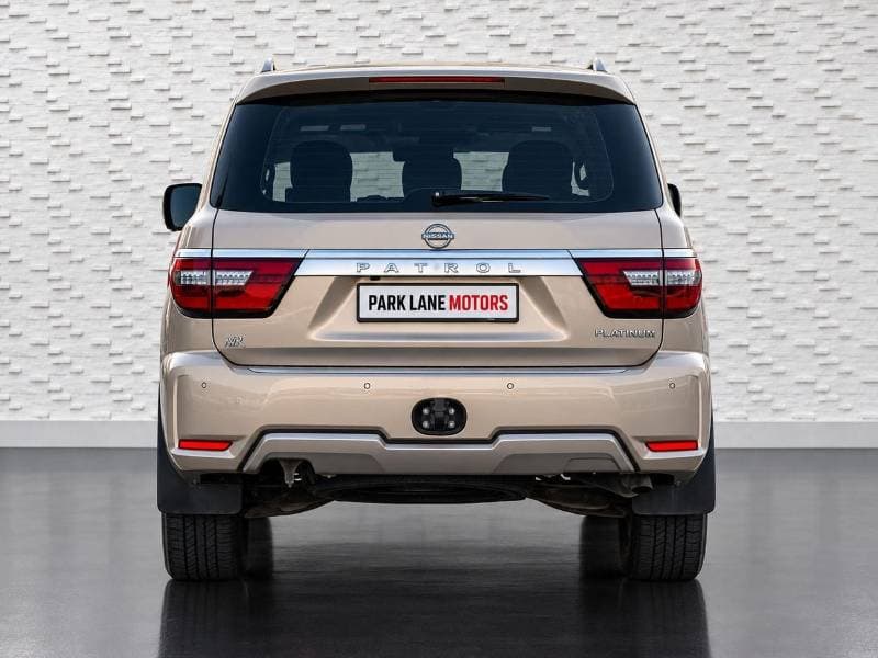 2022 Nissan Patrol LE PLATINUM CITY thumbnail 4