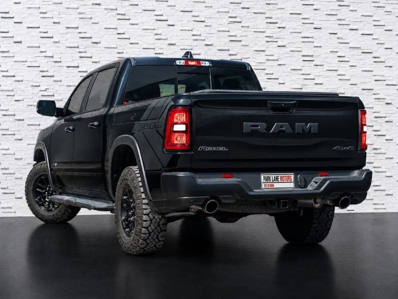 2025 RAM 1500 REBEL thumbnail 2