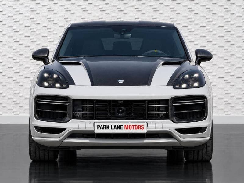 2022 Porsche Cayenne TURBO GT thumbnail 2
