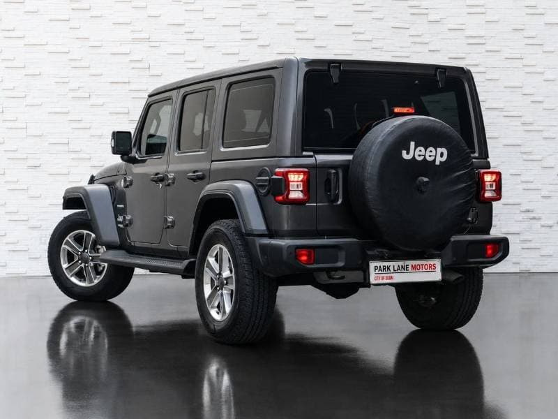 2022 Jeep Wrangler SAHARA thumbnail 3