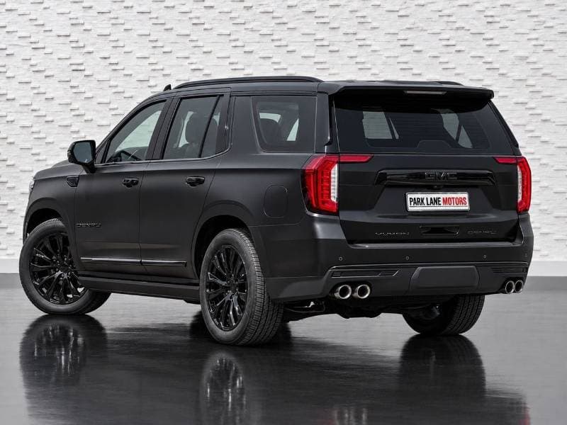 2023 GMC Yukon DENALI thumbnail 3