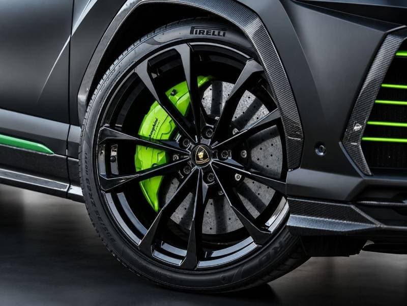 2021 Lamborghini Urus STD thumbnail 8