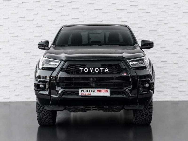 2022 Toyota Hilux GR SPORT thumbnail 2