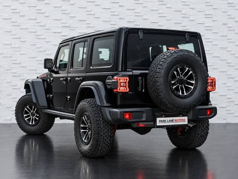2024 Jeep Wrangler RUBICON thumbnail 3