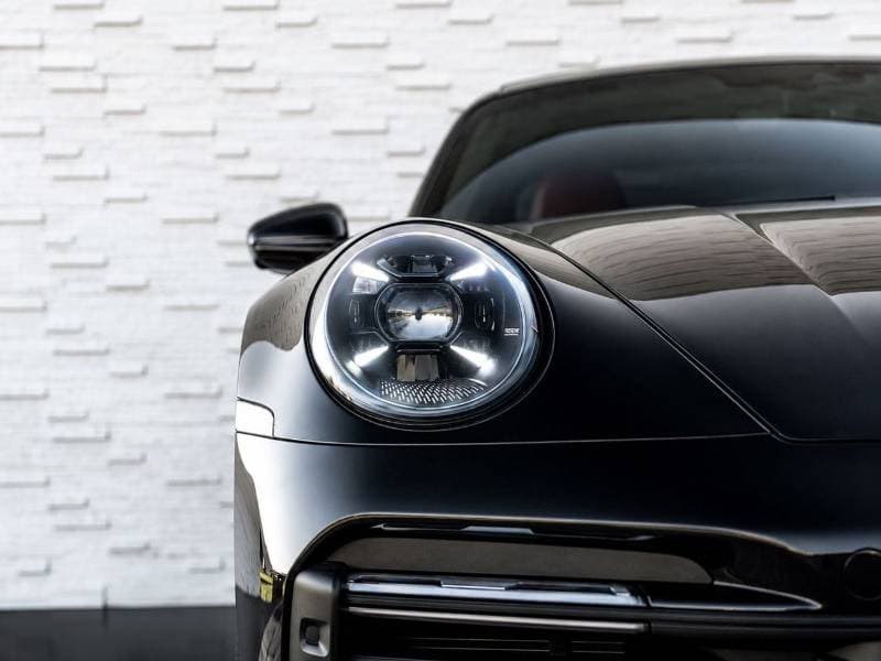 2021 Porsche 911 thumbnail 4