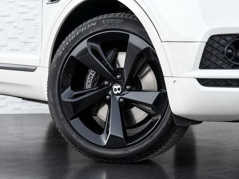 2019 Bentley Bentayga MULLINER thumbnail 5