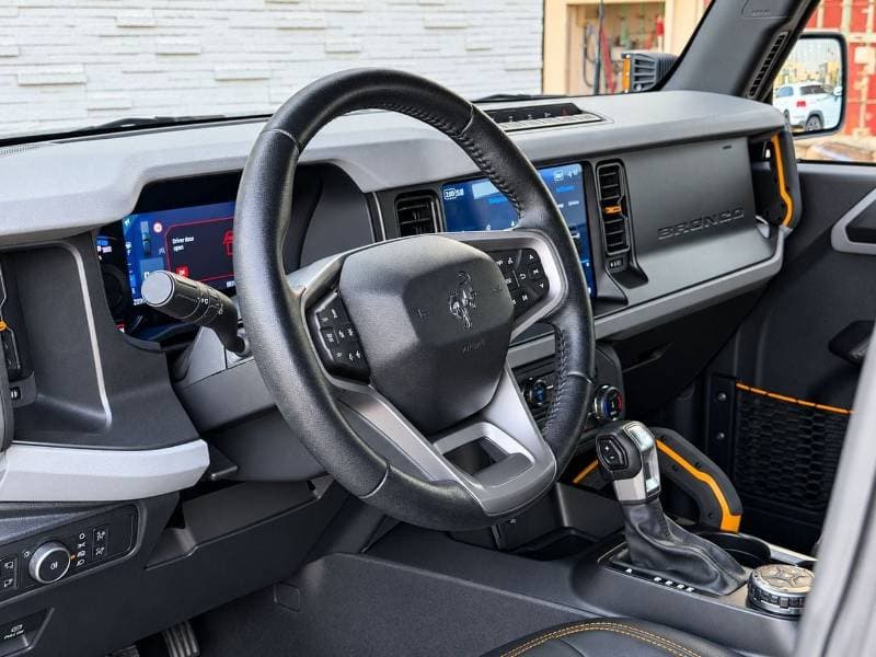 2022 Ford Bronco BADLANDS thumbnail 6