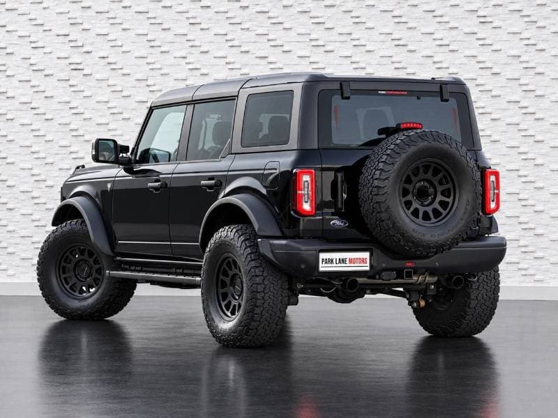 2022 Ford Bronco BADLANDS thumbnail 3