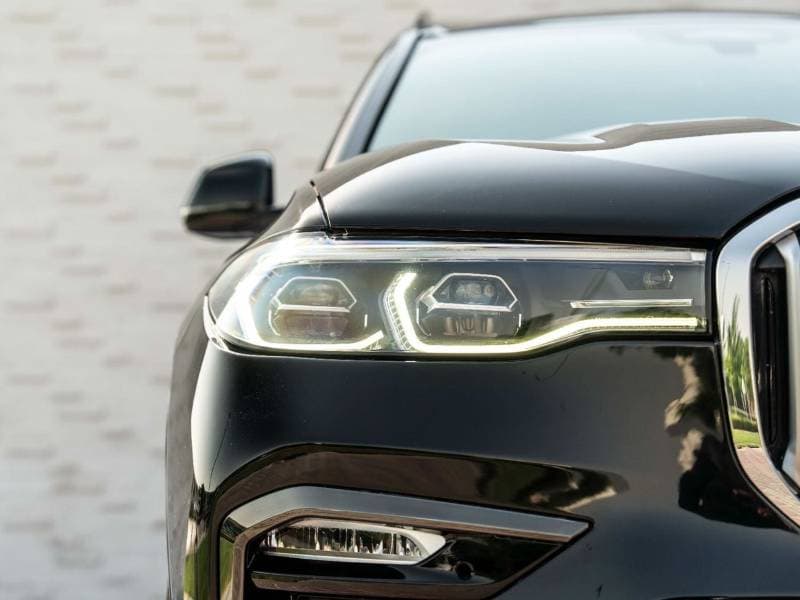 2020 BMW X7 40i M SPORT thumbnail 5