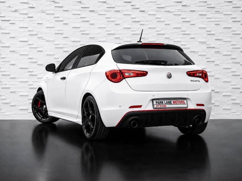 2021 Alfa Romeo Giulietta Veloce thumbnail 3