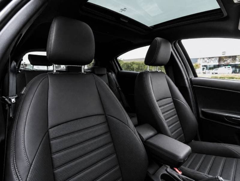 2021 Alfa Romeo Giulietta Veloce thumbnail 8