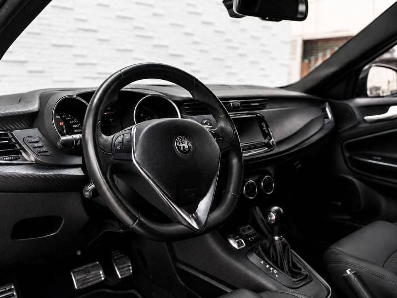 2021 Alfa Romeo Giulietta Veloce thumbnail 6