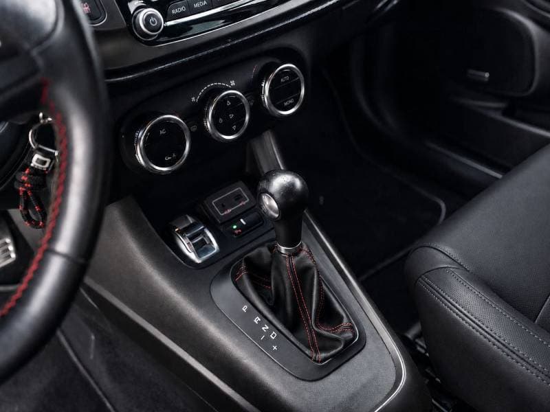 2021 Alfa Romeo Giulietta Veloce thumbnail 7