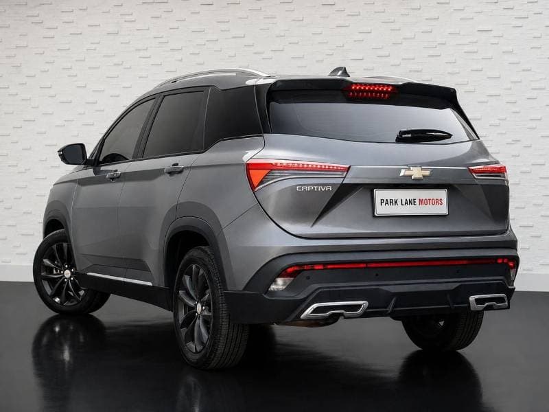 2025 Chevrolet Captiva LS thumbnail 3