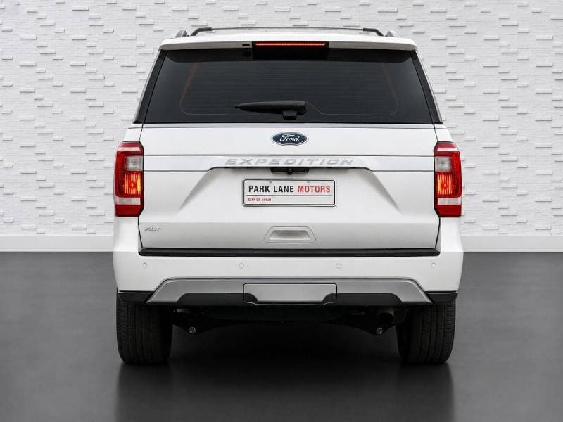 2019 Ford Expedition XLT thumbnail 4