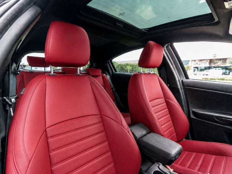 2021 Alfa Romeo Giulietta Veloce thumbnail 8