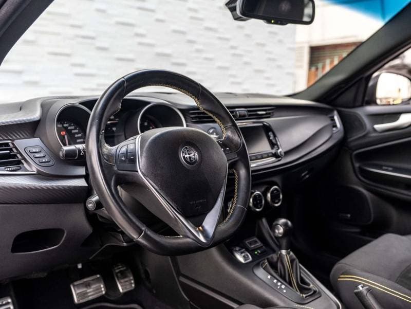 2021 Alfa Romeo Giulietta Veloce thumbnail 6