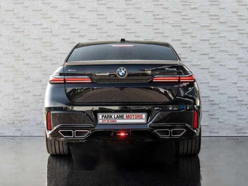 2023 BMW 760i xDRIVE M SPORT thumbnail 4