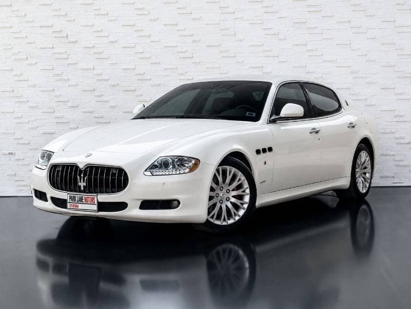 2010 Maserati Quattroporte STD