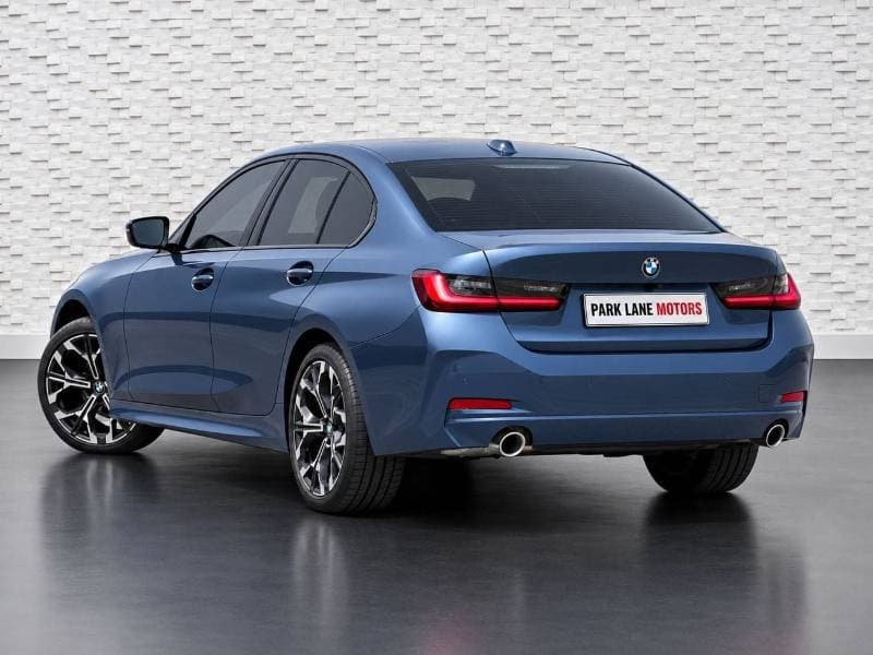 2025 BMW 330i LUXURY M SPORT thumbnail 3