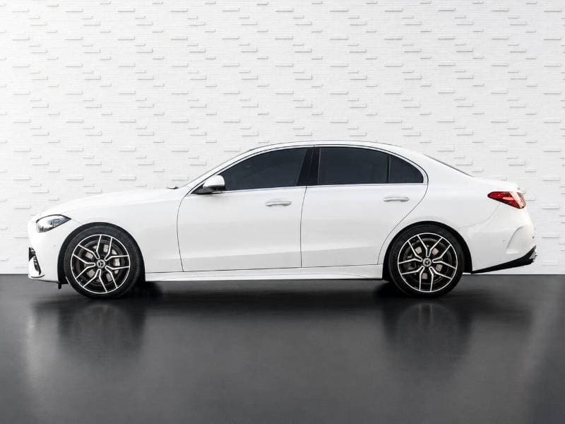 2022 Mercedes Benz 200 thumbnail 6