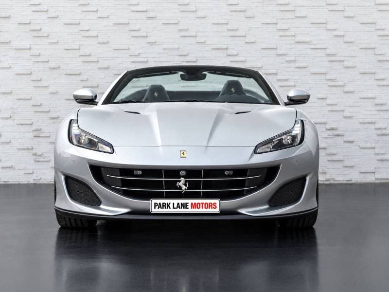 2019 Ferrari Portofino STANDARD thumbnail 2