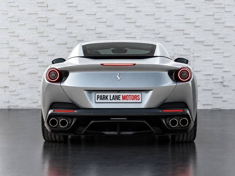2019 Ferrari Portofino STANDARD thumbnail 4