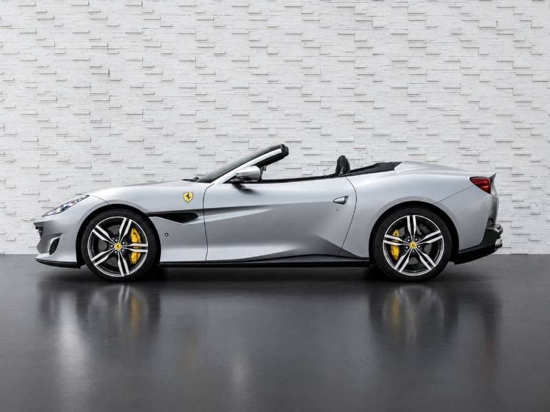 2019 Ferrari Portofino STANDARD thumbnail 8