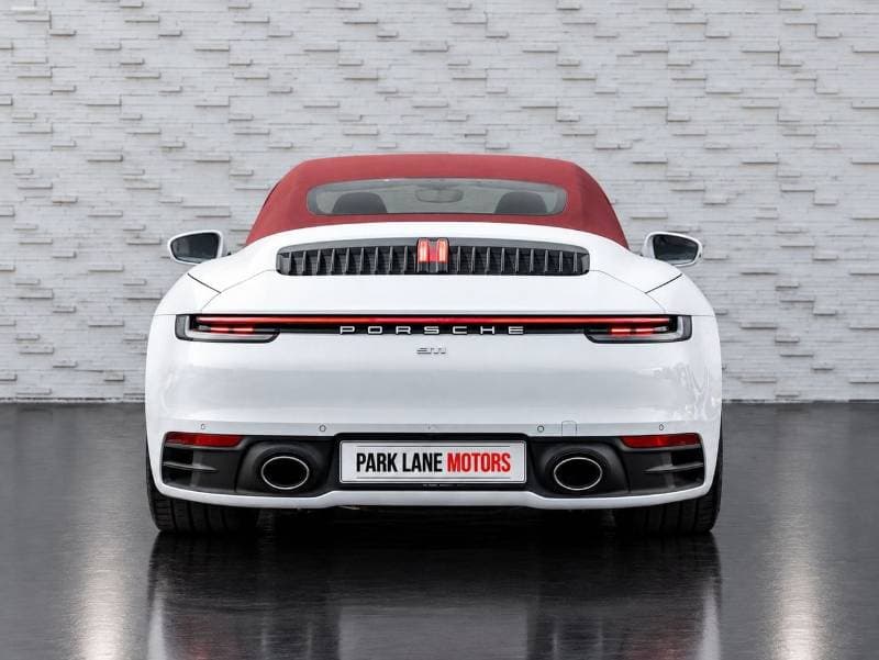 2021 Porsche 911 CARRERA thumbnail 4