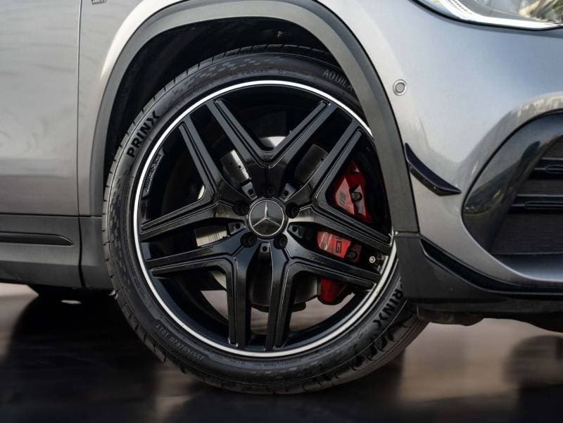 2022 Mercedes Benz GLA 35 AMG 4MATIC thumbnail 8