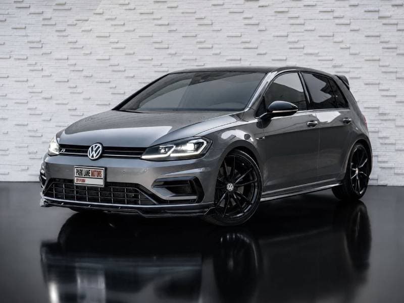 2019 Volkswagen Golf R SPORT