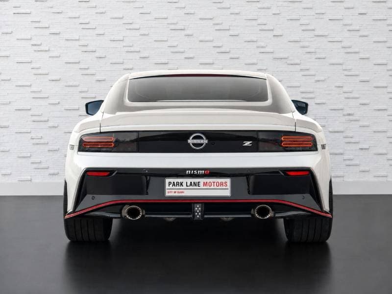 2025 Nissan Z NISMO thumbnail 4