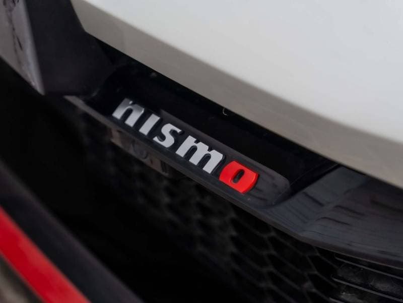 2025 Nissan Z NISMO thumbnail 8