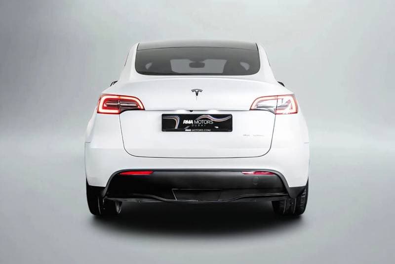 2023 Tesla Model Y LONG RANGE thumbnail 4