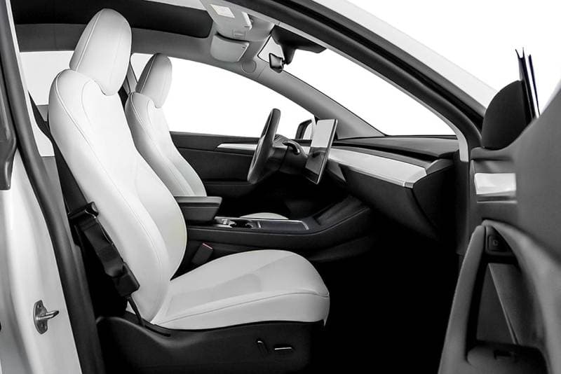 2023 Tesla Model Y LONG RANGE thumbnail 8