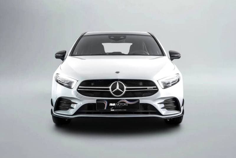 2023 Mercedes Benz A35 AMG 4MATIC Hatchback thumbnail 3