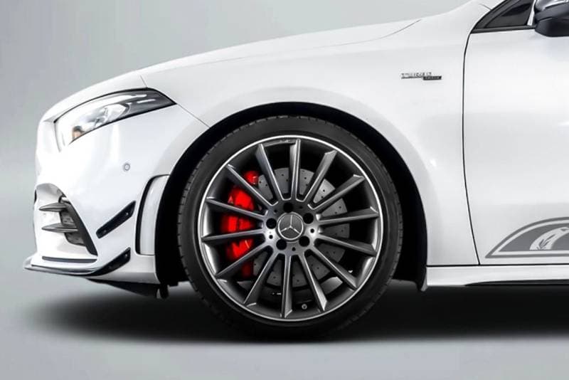 2023 Mercedes Benz A35 AMG 4MATIC Hatchback thumbnail 6