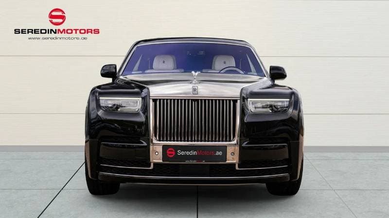 2027 Rolls Royce Phantom thumbnail 2