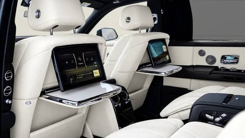 2027 Rolls Royce Phantom thumbnail 7