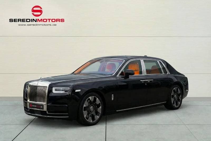 2026 Rolls Royce Phantom EWB