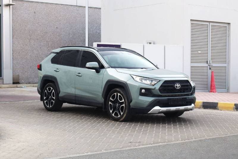 2019 Toyota RAV4 ADVENTURE thumbnail 3