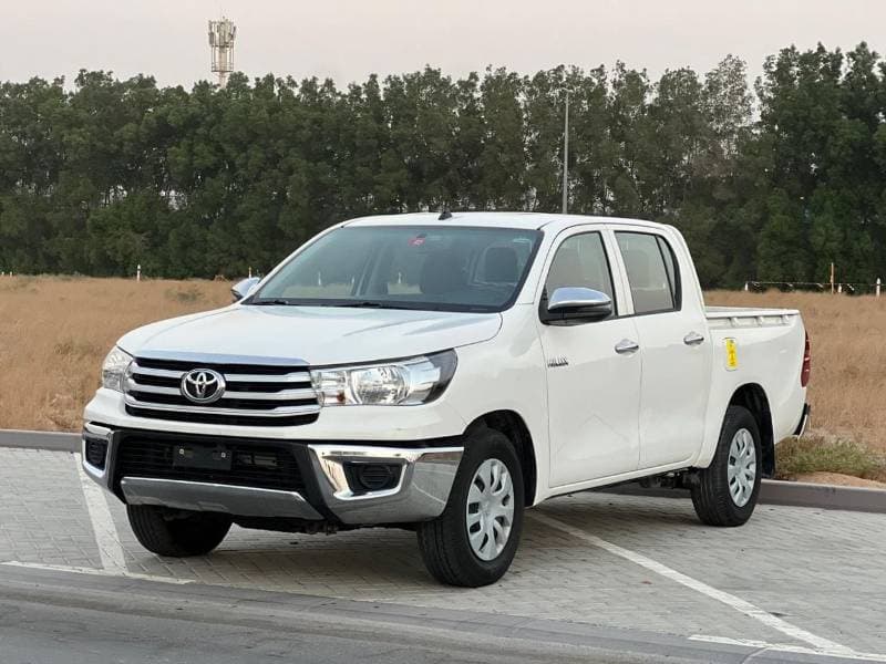 2021 Toyota Hilux GLS thumbnail 2