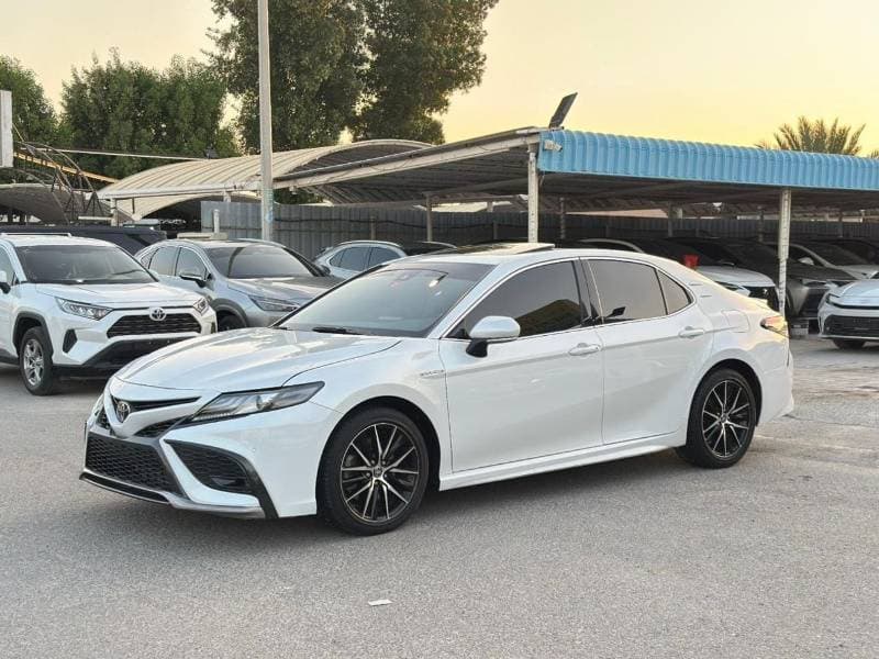 2024 Toyota Camry SPORT thumbnail 3