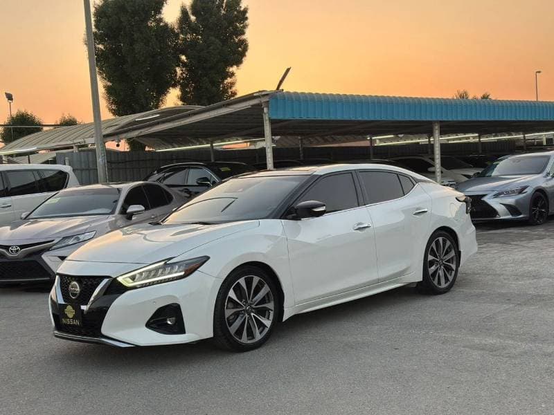 2020 Nissan Maxima SR thumbnail 3