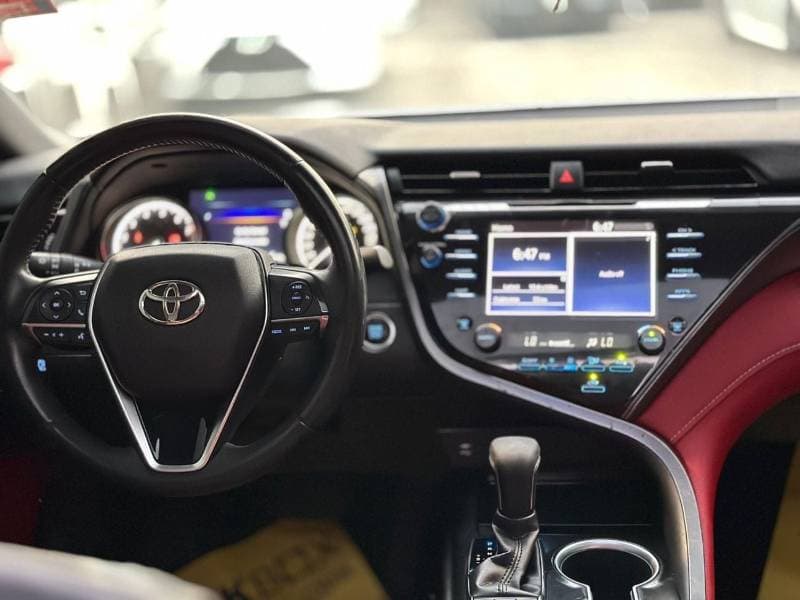 2019 Toyota Camry SPORT thumbnail 7