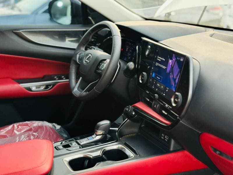 2024 Lexus NX350 F SPORT thumbnail 4