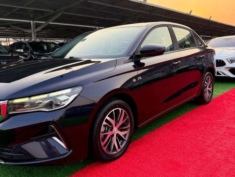 2024 Geely Emgrand GS thumbnail 6