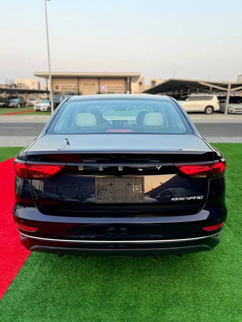 2024 Geely Emgrand GS thumbnail 5