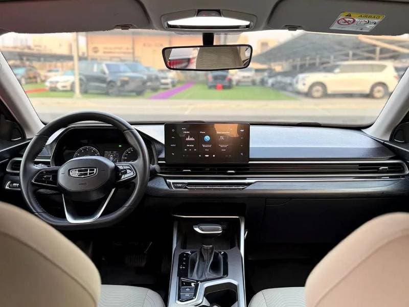 2024 Geely Emgrand GS thumbnail 7