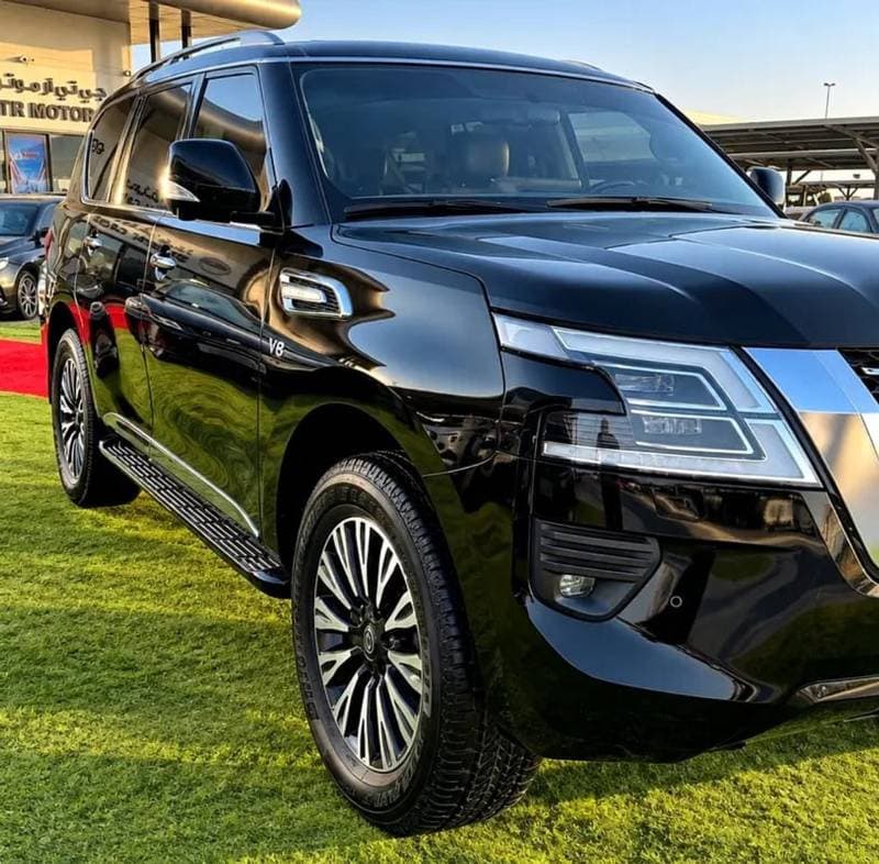 2024 Nissan Patrol LE PLATINUM CITY thumbnail 3